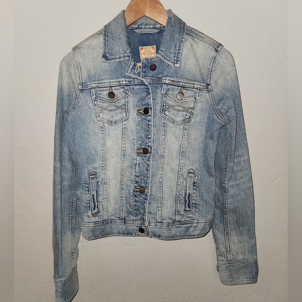 Vintage Abercrombie and Fitch 1990s 2000s Y2K Blue Jean Jacket